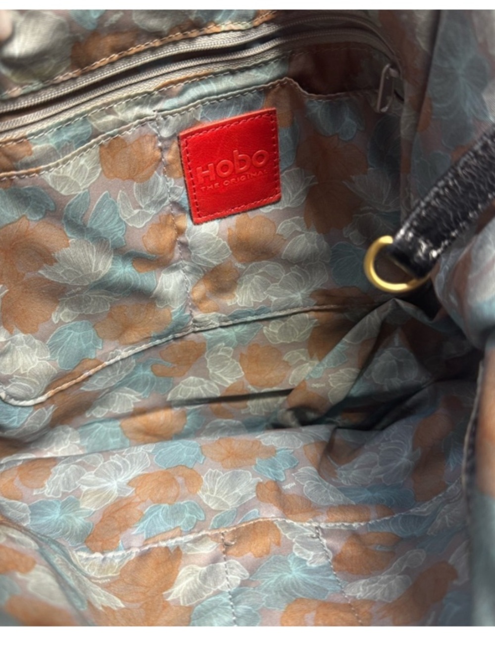 HOBO Brand Lennon Bag - Picture 4 of 5